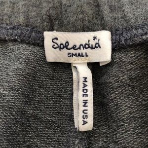 Splendid Cropped Leggings in Gray and Black